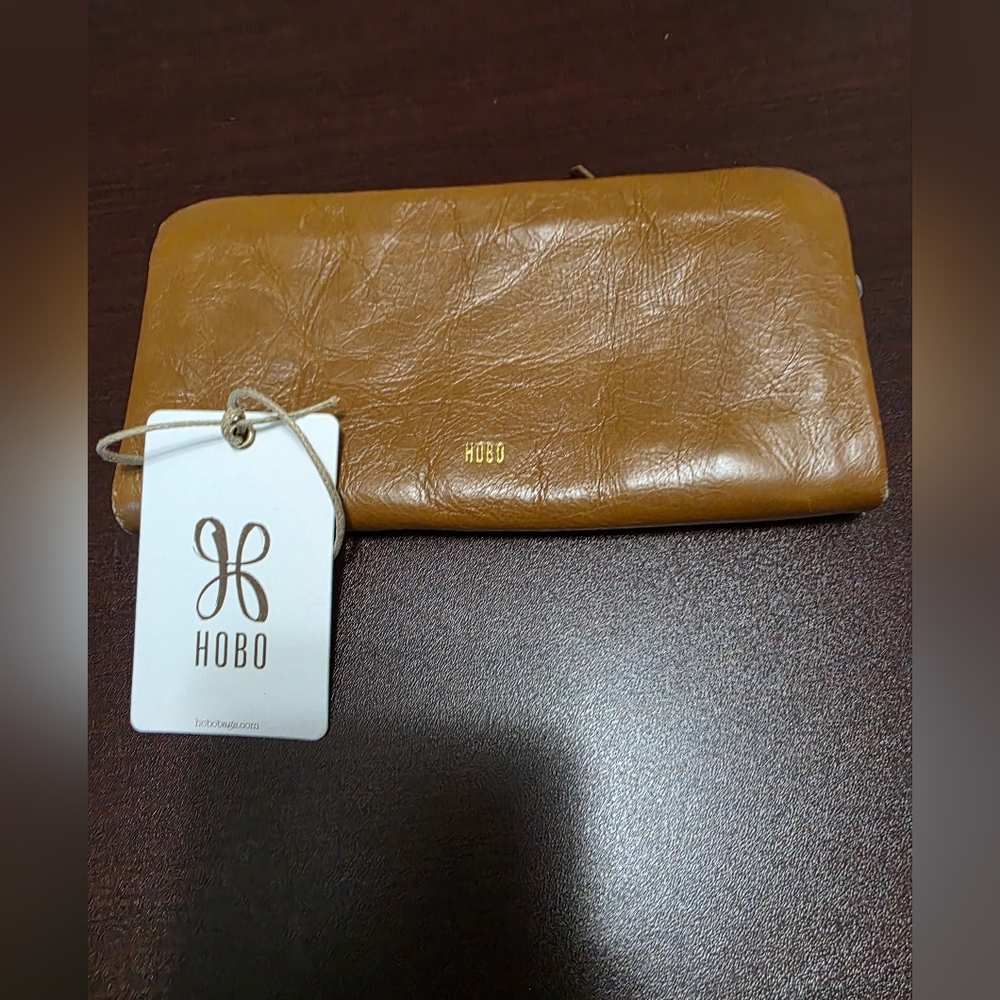 Hobo Eliza Leather Wallet Truffle Brown